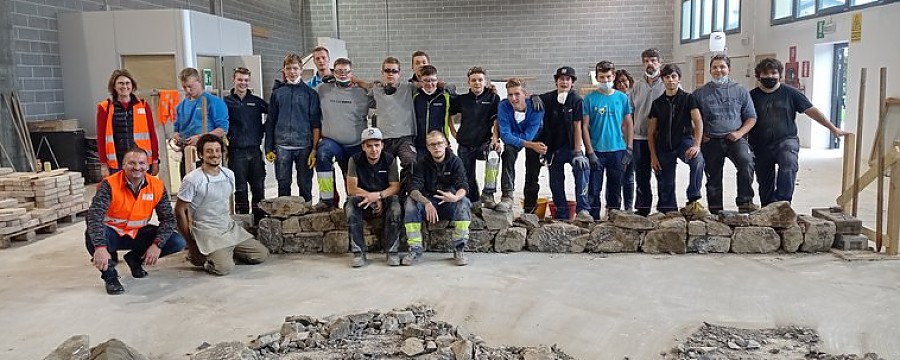 Altertumliche-Mauern-1651042997.jpg